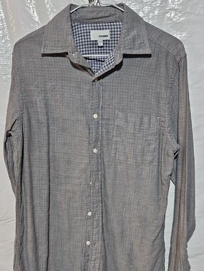 Sonoma Men’s Casual Button-Down Shirt in Light Gray